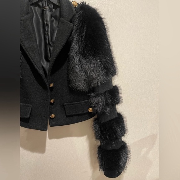Storets Black Sabrinn Faux Fur
Sleeve Jacket. - Picture 6 of 7